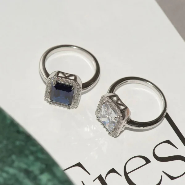 Mia Colore Azure 925 sterling zilveren ring met blauwe zirkonia steen