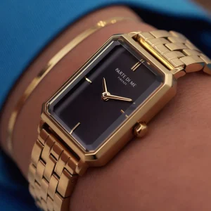 Orologio rechthoekig dameshorloge goudkleurig en zwart